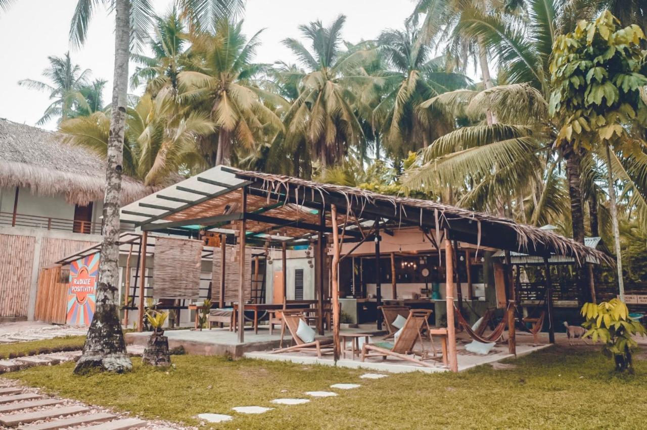 Coco Pod Siargao Hostel جنرال لونا المظهر الخارجي الصورة